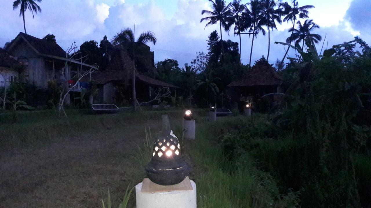 Kubu Taru Hotel ซิเดอมัน ภายนอก รูปภาพ